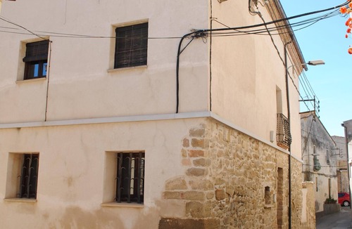 Montclar d'Urgell Cottage | Self catering Cal Sarri Vell for 4-8 people