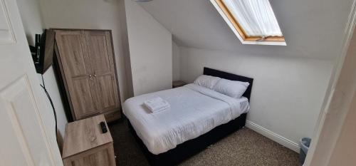 Doncaster House | SELF CHECK IN APARTMENT in CENTRAL DONCASTER