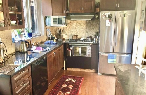 North York House | Seneca college, Shops at Don Mills. close to Subway& Bus