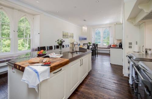 Arrochar Villa | Sequoia House - Nine Bedroom Villa, Sleeps 19