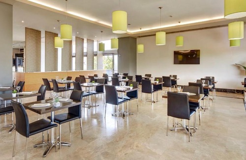 Montcada I Reixac Hotel | Sercotel Ciutat de Montcada