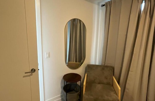 The Queensway Apartment | Serene Cozy 1BDRM Condo near Sherway Mall, Lakeshore, & Airport
