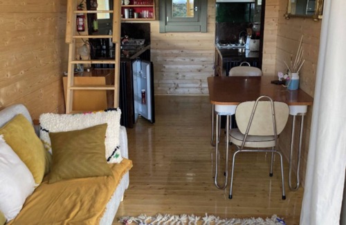 Te Anau House | Serene Retreat - Te Anau Holiday Home