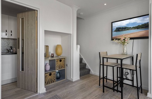 Shaldon Cottage | Shaldon Bridge Retreat, a stylish and characterful one-bedroom duplex conversion