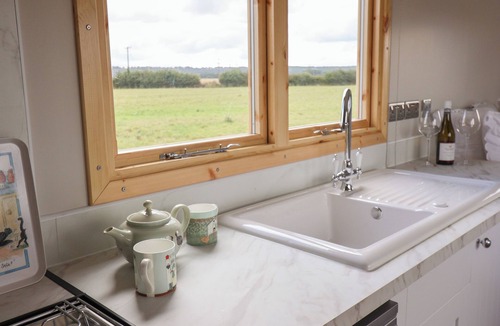 Adlingfleet Cottage | Shepherds Hut