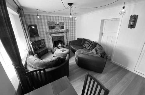 Girvan House | Shore Cottage