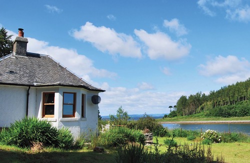 Tarbert Cottage | Shore Cottage - S4600