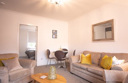 Blantyre Apartment | Signature - Bruce Terrace Upper - Blantyre