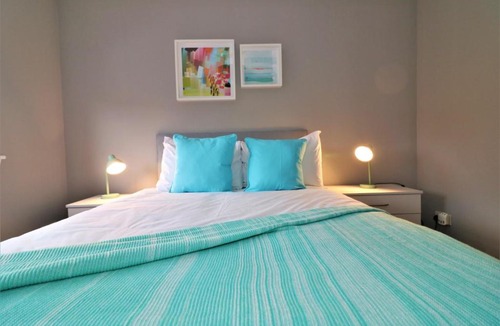 Coatbridge Apartment | Signature - Carnbroe House