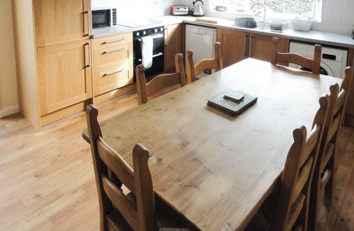 Worton Cottage | Single storey detached cottage with enclosed gardens and spectacular views.