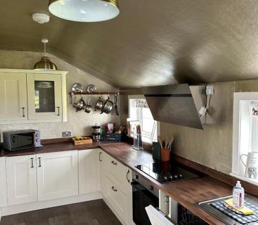 Suladale House | Skye Cottage - Vegan and Eco