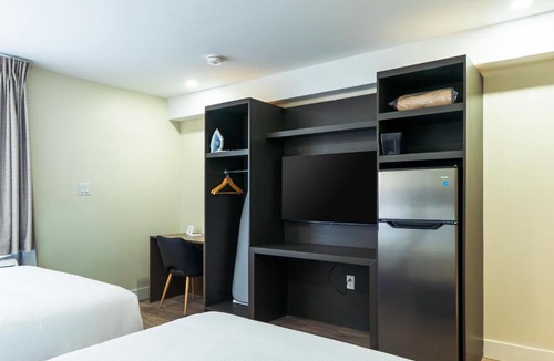 Ridgetown Hotel | Skye Hotel Ridgetown