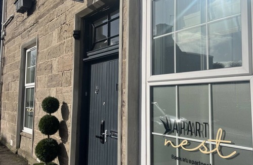 Auchterarder Apartment | Smaller Suite in ApartNest ApartHotel Auchterarder