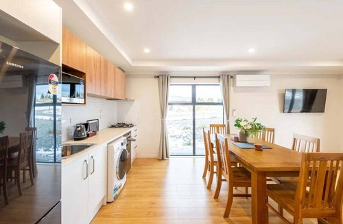 Tekapo Apartment | Snow Pine 2 Bedroom Apartment