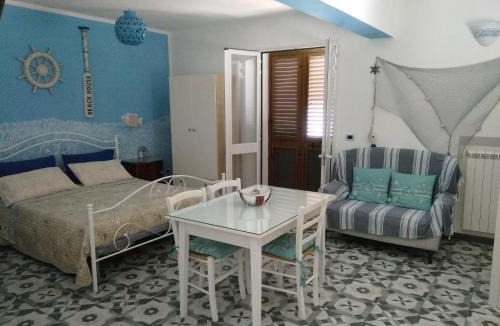 Castro Marina House | Sofia