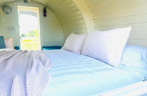 Morpeth House | Solo Glamping Pod - Sleeps 4 - Northumberland