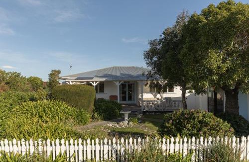South Bay House | South Bay, Classic Bach, Close to Marina, KK48126