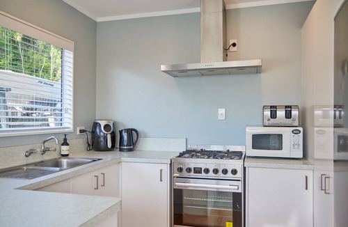 South Bay House | South Bay | Cosy | BBQ Area - KK61334