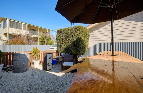 South Bay House | South Bay | Cosy | BBQ Area - KK61334