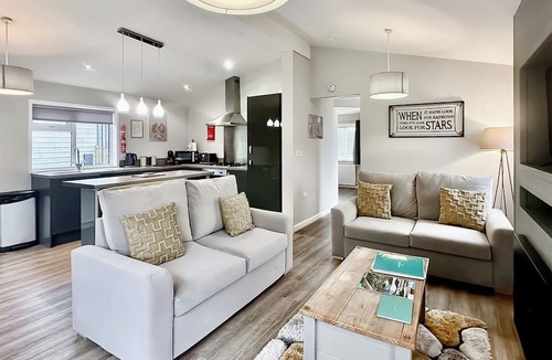 Raywell Ski Chalet | Spa Harmony (Pet Garden)