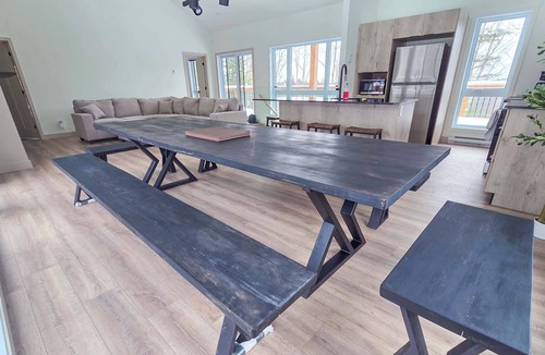 Argenteuil Regional County Municipality Ski Chalet | Spa, Pool Table & Comfort | Chalet le Barista