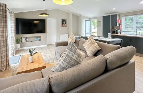 Raywell Ski Chalet | Spa Sensation (Sauna & Hot Tub)