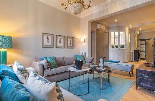 Milla de Oro Apartment | Spacious 3-Bed Apartment in Salamanca, Madrid