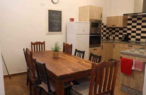 Algodonales House | Spacious 4-Bed House