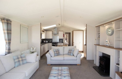 Lendalfoot House | Spacious and contemporary holiday home providing superb space and comfort.