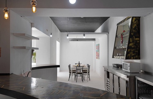 Arrecife Apartment | Spacious, Bright Rustic Loft in City Center – Ideal for Groups