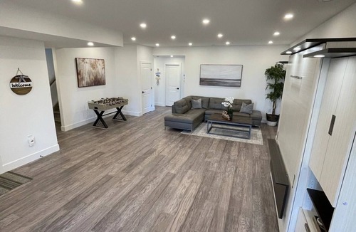 Colpoys Bay Cottage | Spacious modern cottage with incredible views in the Bruce Peninsula