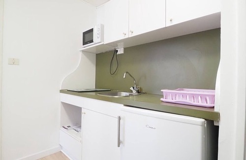 Montpellier Apartment | Spacious studio in city center - 4 guests