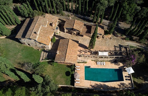 Canet d'Adri House | Spectacular 17th century Catalan farmhouse surrounded by woods and fields.