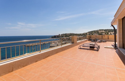 Palma de Mallorca Condo | Spectacular oceanfront penthouse