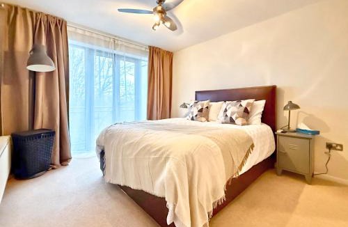 Chelmsford Apartment | Split level unique large 2BDR apartment