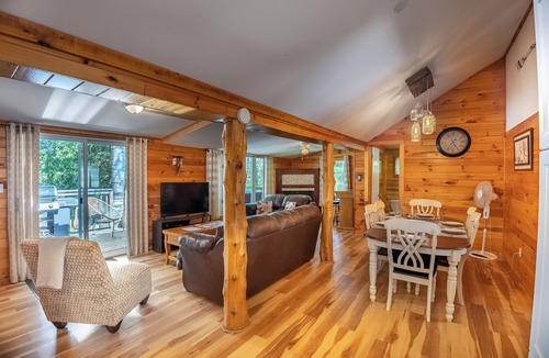 Arden Cottage | Springwood Cottage Resort - Cottage 4