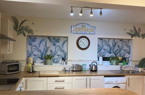 Burley Cottage | Stables Retreat - Direct Access to The Forest