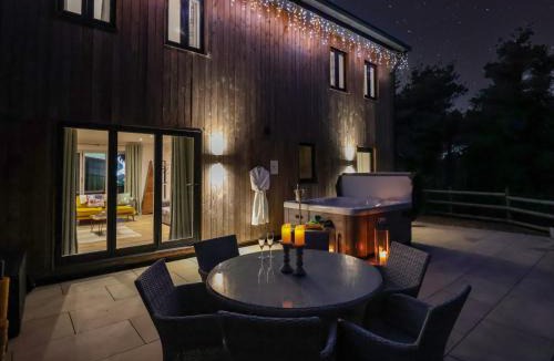 Lytchett Matravers House | Stag Cottage