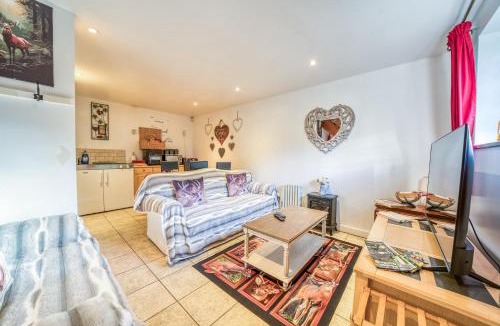 Burley House | Stag Cottage New Forest Romantic Hideaway