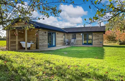 Attleborough House | Stillwater