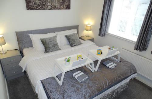 Fishlake Apartment | Stony Apartment House