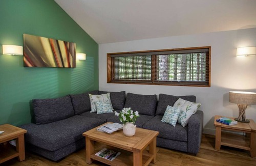 Callander Cabin | Strathyre Golden Oak Lochside, Callander