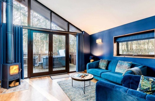 Callander Cabin | Strathyre Golden Oak Hideaway, Callander