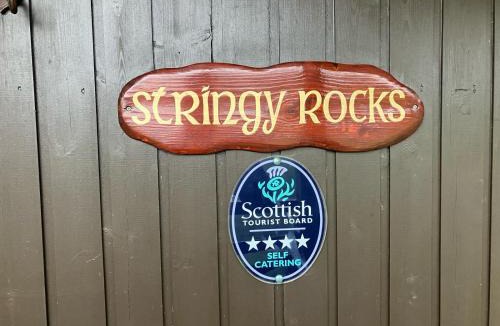 Netherton Ski Chalet | Stringy Rocks