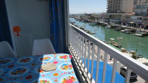 Palavas-les-Flots Apartment | Studio climatisé le long du canal