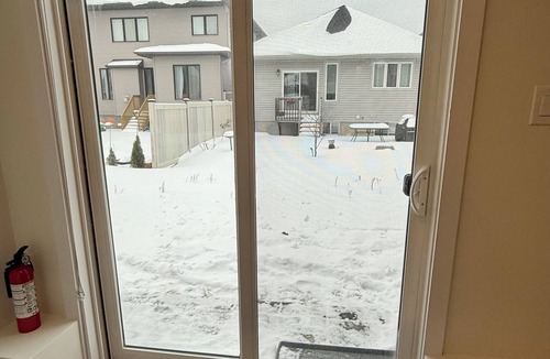 Ottawa Division Condo | Studio condo separate unit with full access to the backyard