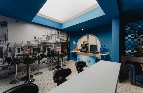 Son Armadams Apartment | Studio with Castle Views + Rooftop Pool Access - Discover Palma de Mallorca