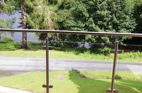 Portsonachan Cabin | Stunning 3 Bedroom Lodge with Sauna ,Hot Tub and Lochside Leisure Deck