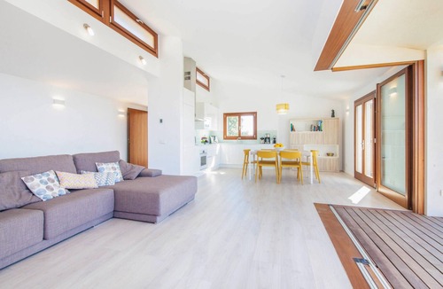 Galilea House | Stunning home in Galilea