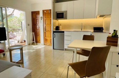 Tamariu Apartment | Stunning & Intimate views. Terrace + Rooftop. Wifi